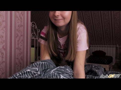 ❤️ Бландынка глыбока адсмоктвае сяброўку і атрымлівае сперму ў рот Порна-відэа на be.pinkporno.ru ❌️❤